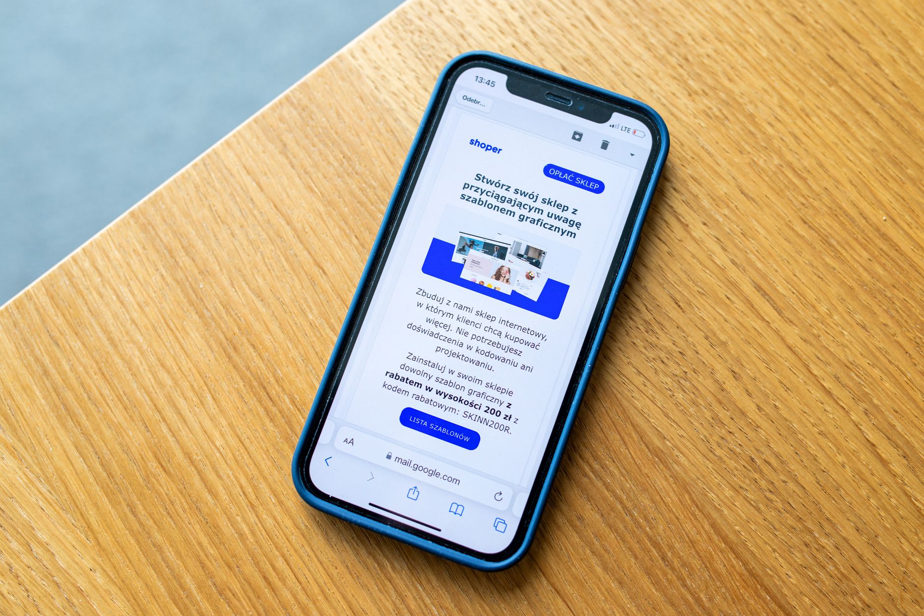 WhatsApp x E-mail: A Eficácia na Recuperação de Carrinho em Foco WhatsApp x E-mail: A Eficácia na Recuperação de Carrinho em Foco