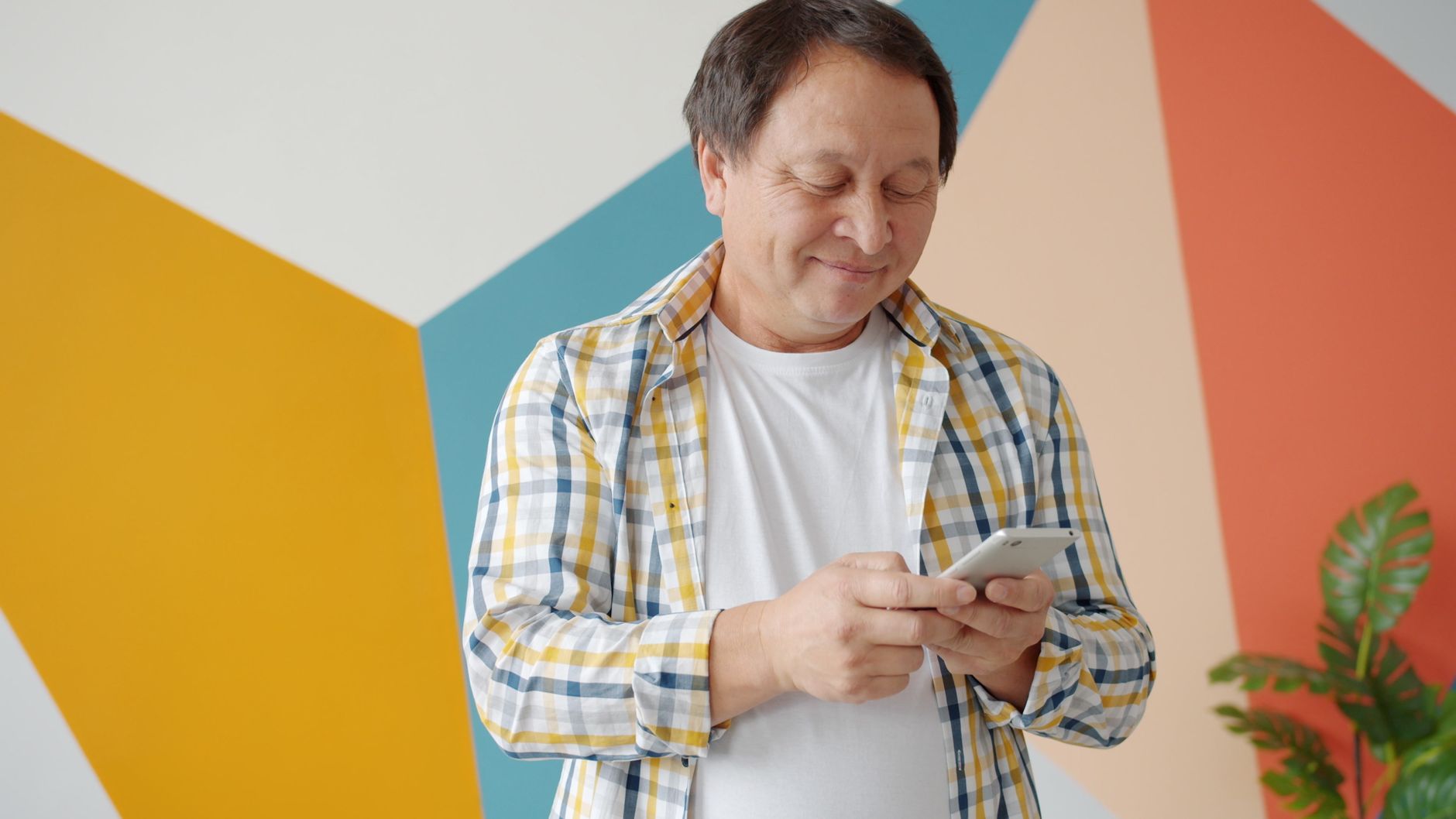 Impulsione seu E-commerce com Notificações Automatizadas de Pedidos pelo WhatsApp Impulsione seu E-commerce com Notificações Automatizadas de Pedidos pelo WhatsApp